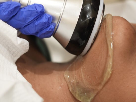 DOUBLE CHIN REDUCTION TREATMENT – VIVO BODY & SKIN CLINIC (MUMBAI, ANDHERI WEST)